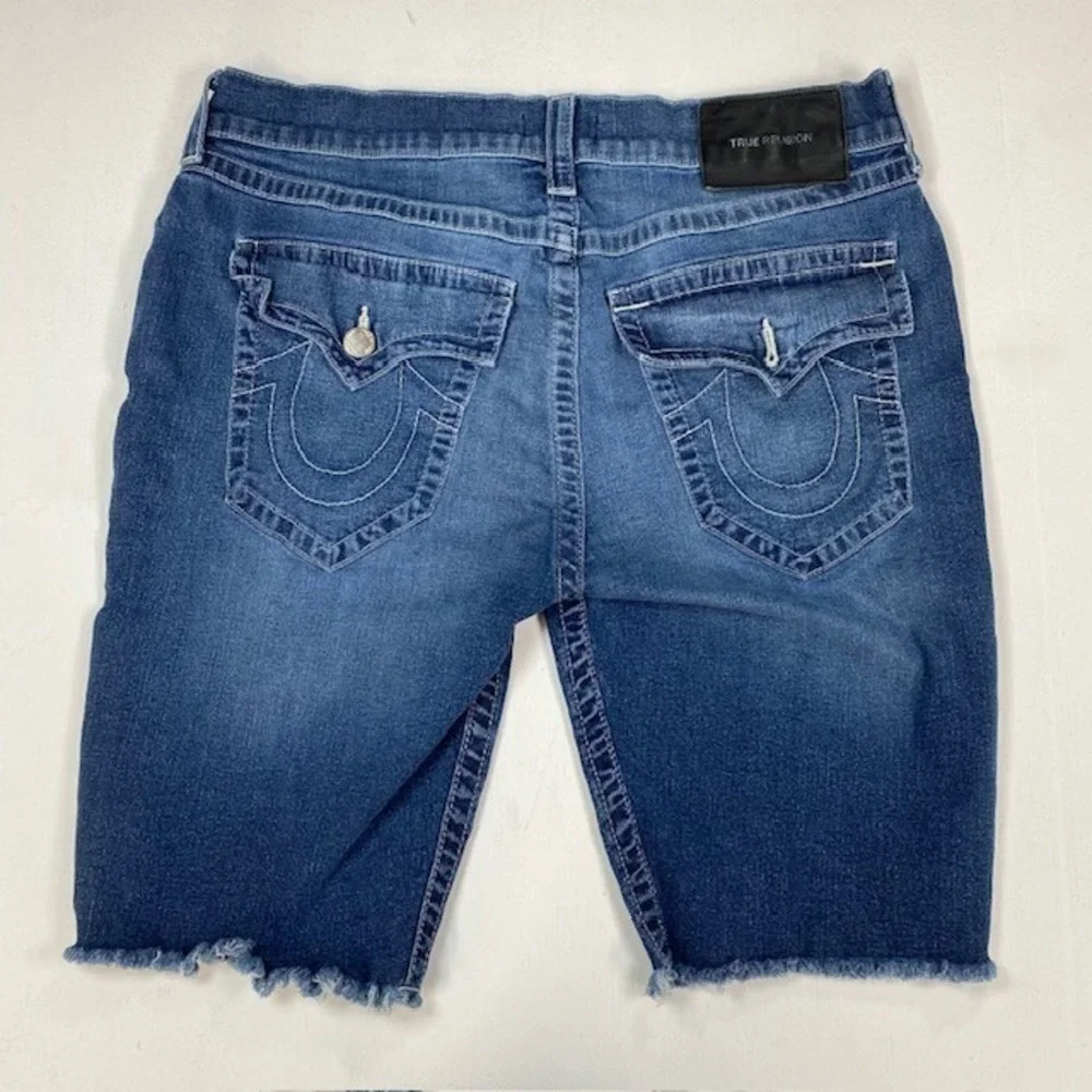 True Religion Ricky Short Mens 36 Regatta Blue Denim Cut Off Frayed Hem Shorts